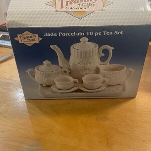 VINTAGE Jade Mini Porcelain, 10 pc Tea Set, The Treasury of Gifts Collection